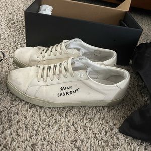 Saint Laurent so/06 signature classics